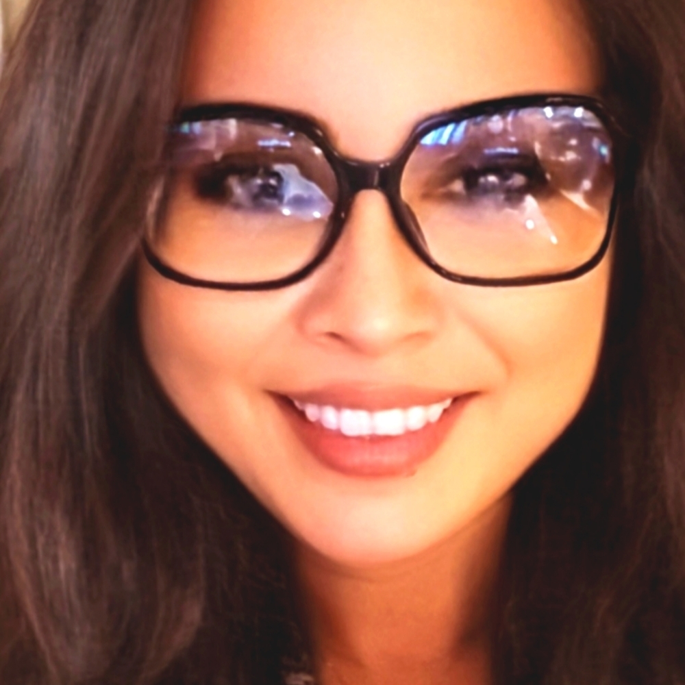 CHANEL Black Square Glasses - Picture 2 of 16